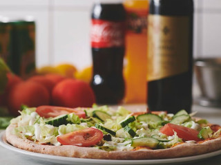 Sara's Pizzeria Og Burgerhouse