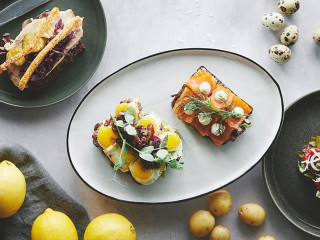 Njors Smørrebrød, Sandwiches Salatbar