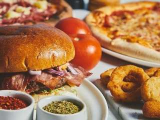 Esperia Pizza