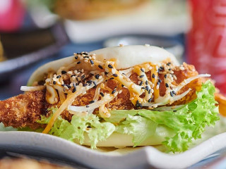 Castle Wok House (royal Style)