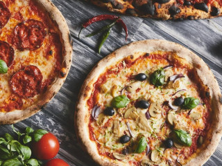 Roma Pizza Grill