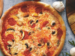 Det Libanesiske Køkken Pizzaria