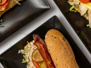Sandwich Cafeen
