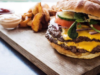 Burger Hut