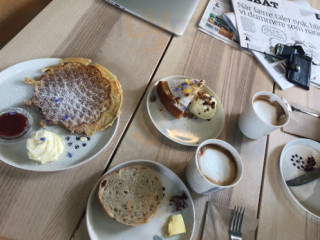 Flora Cafe