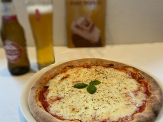 Pizzeria Roma