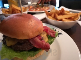 Xo Burgers And Steaks