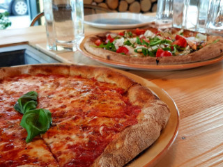 Miklagaard Pizza And Pasta
