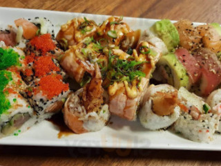 Sushi Lounge