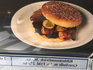 Flyvepladsen Grill Cafeen