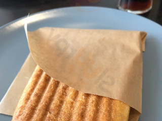 Alina's Sandwich Grill