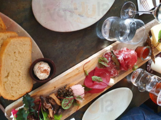 Garden Restaurant Vinbar