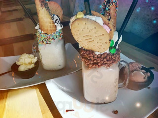 House Milkshake Waffles