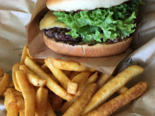 Burger Station