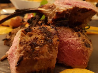 Miklagaard Café Steakhouse