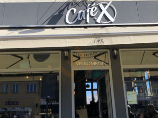 Café X