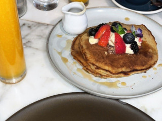 Ø12 Coffee Eatery