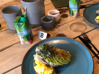 Avobaren