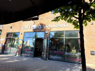 Cafe S